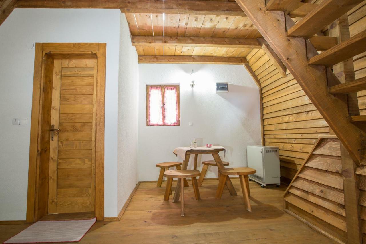 Etno Village Vojnik Savnik Exterior photo